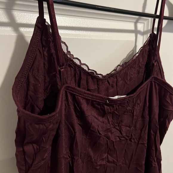 SIZE- S,  Maroon colored dress - Picture 5 of 7